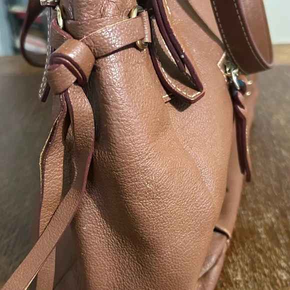 Dooney & Bourke Milk Chocolate Brown Leather Shoulder Large Hobo Bag - Picture 4 of 10